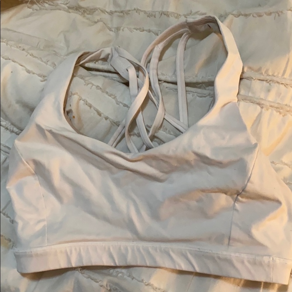 Lululemon Free To Be Serene Bra
